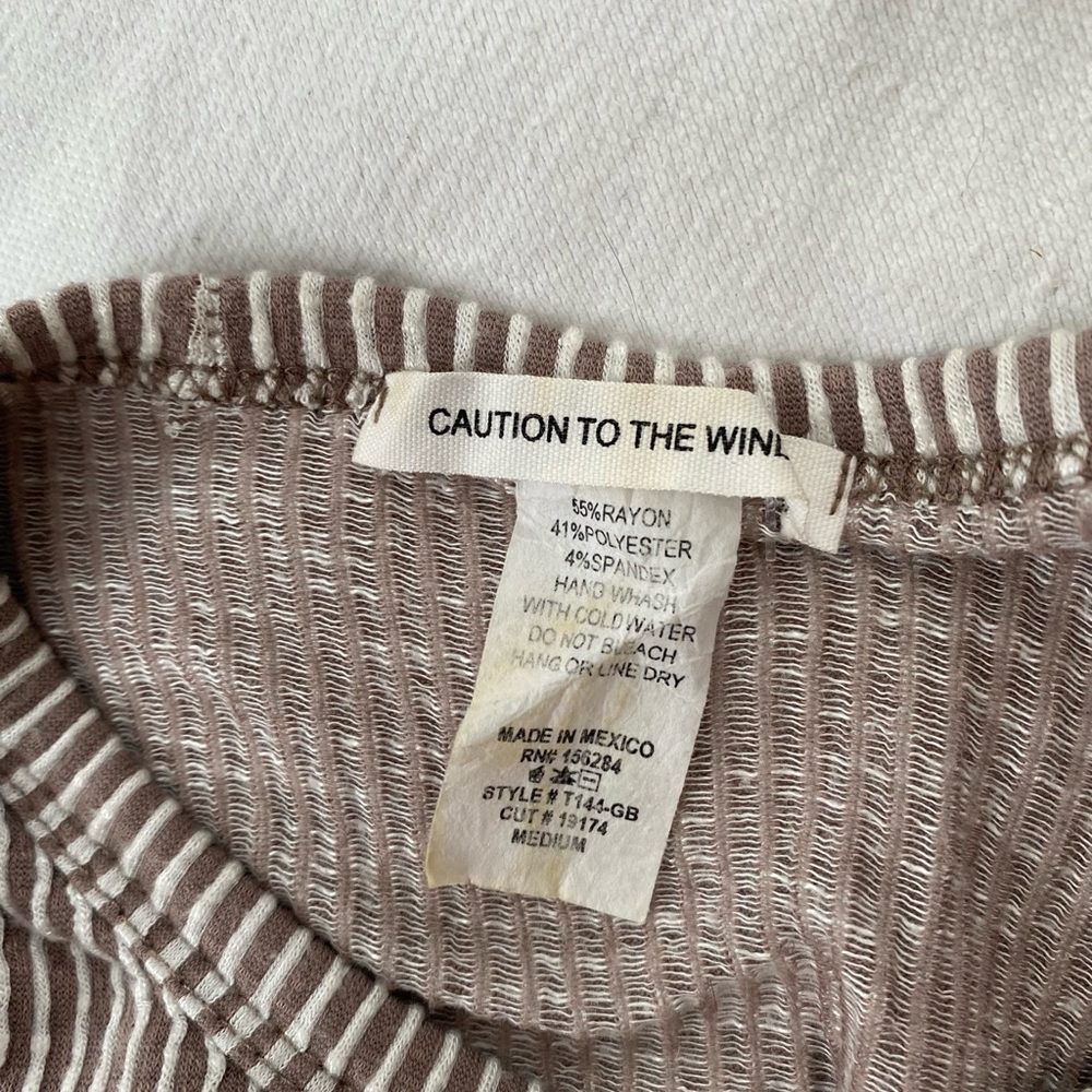 Brown & White stripped short sleeve shirt - Picture 5 of 5